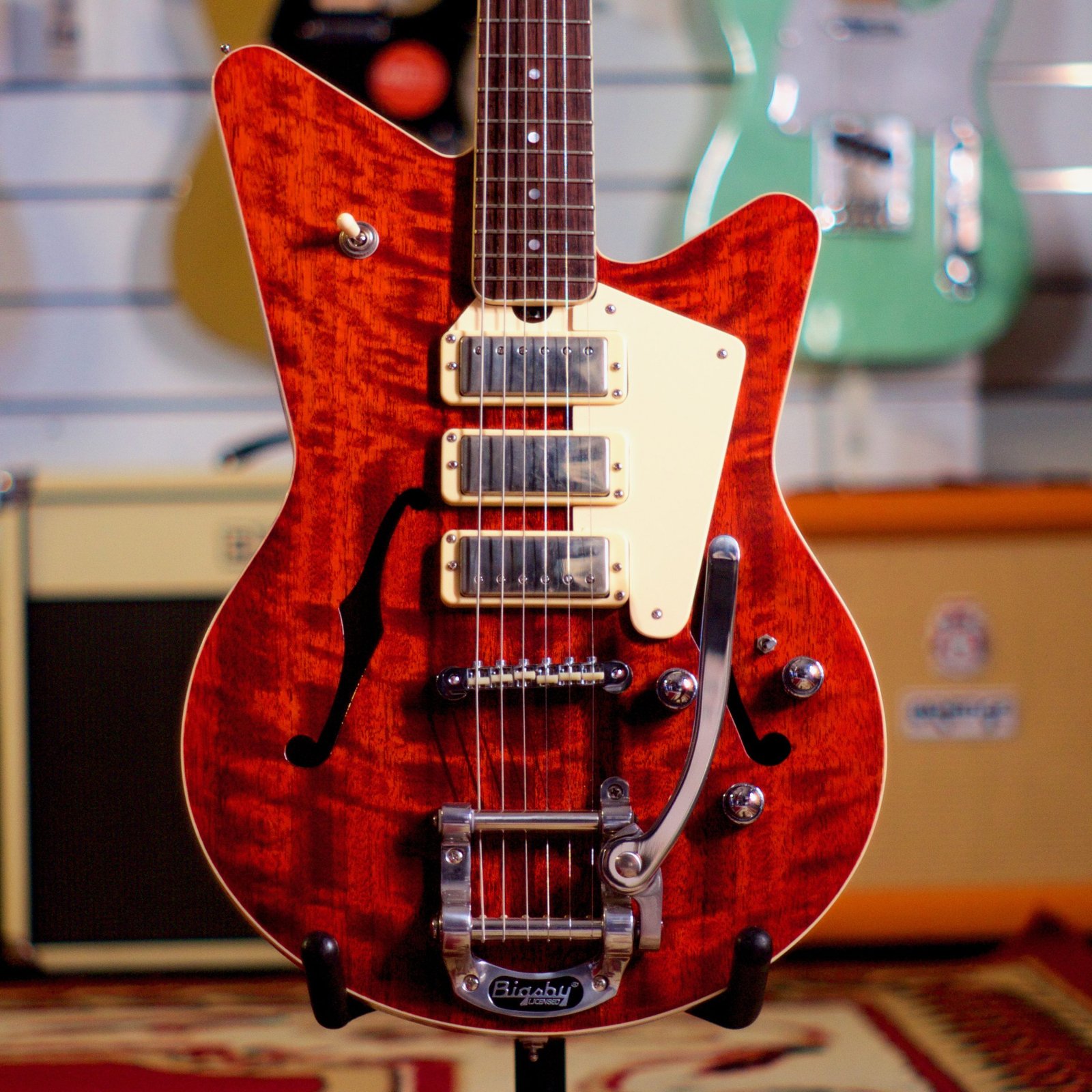 weave asteria red 1 Byron Music