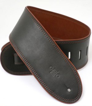 3.5 INCH ROLLED EDGE GARMENT STRAP BLACK/BROWN