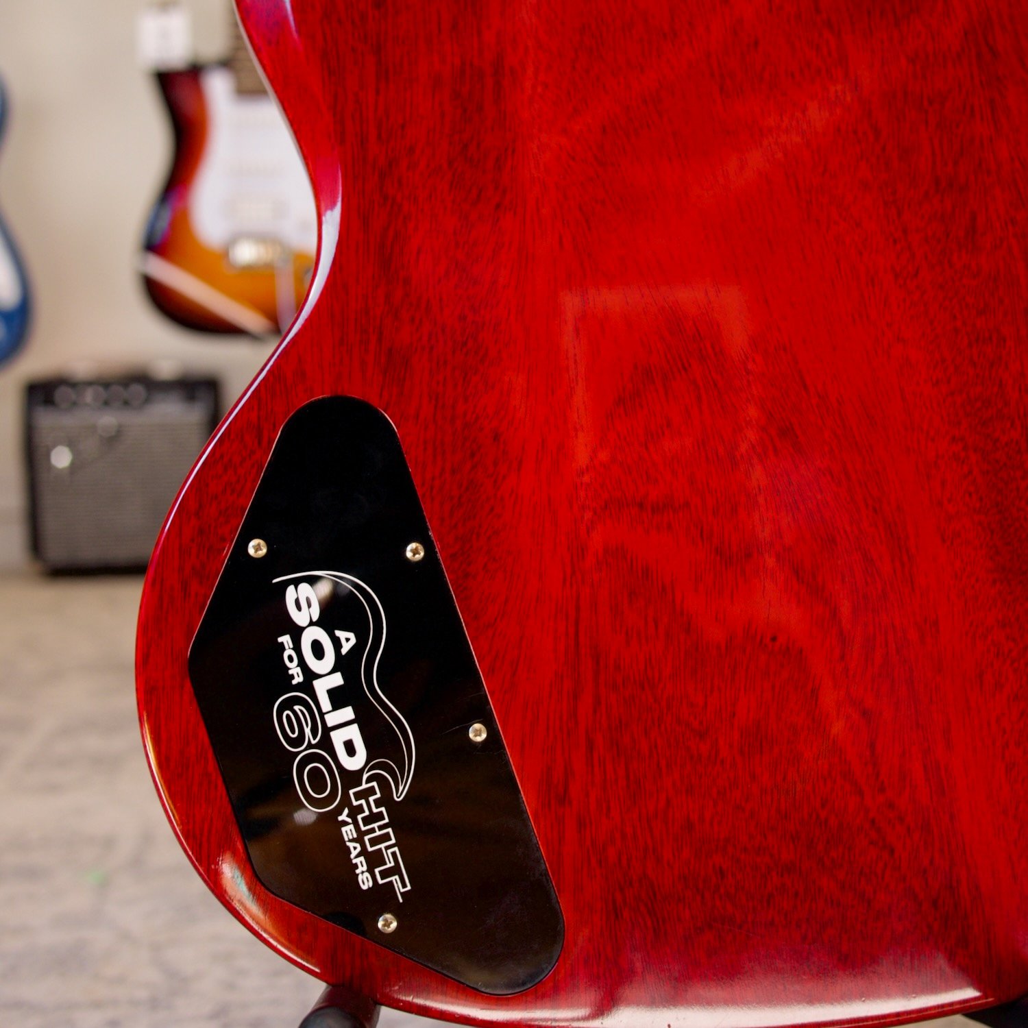Gibson Les Paul SG 60th Anniversary Les Paul Signature Maestro Electric Guitar Cherry with Original Hard Case (Pre-Loved) - Image 12