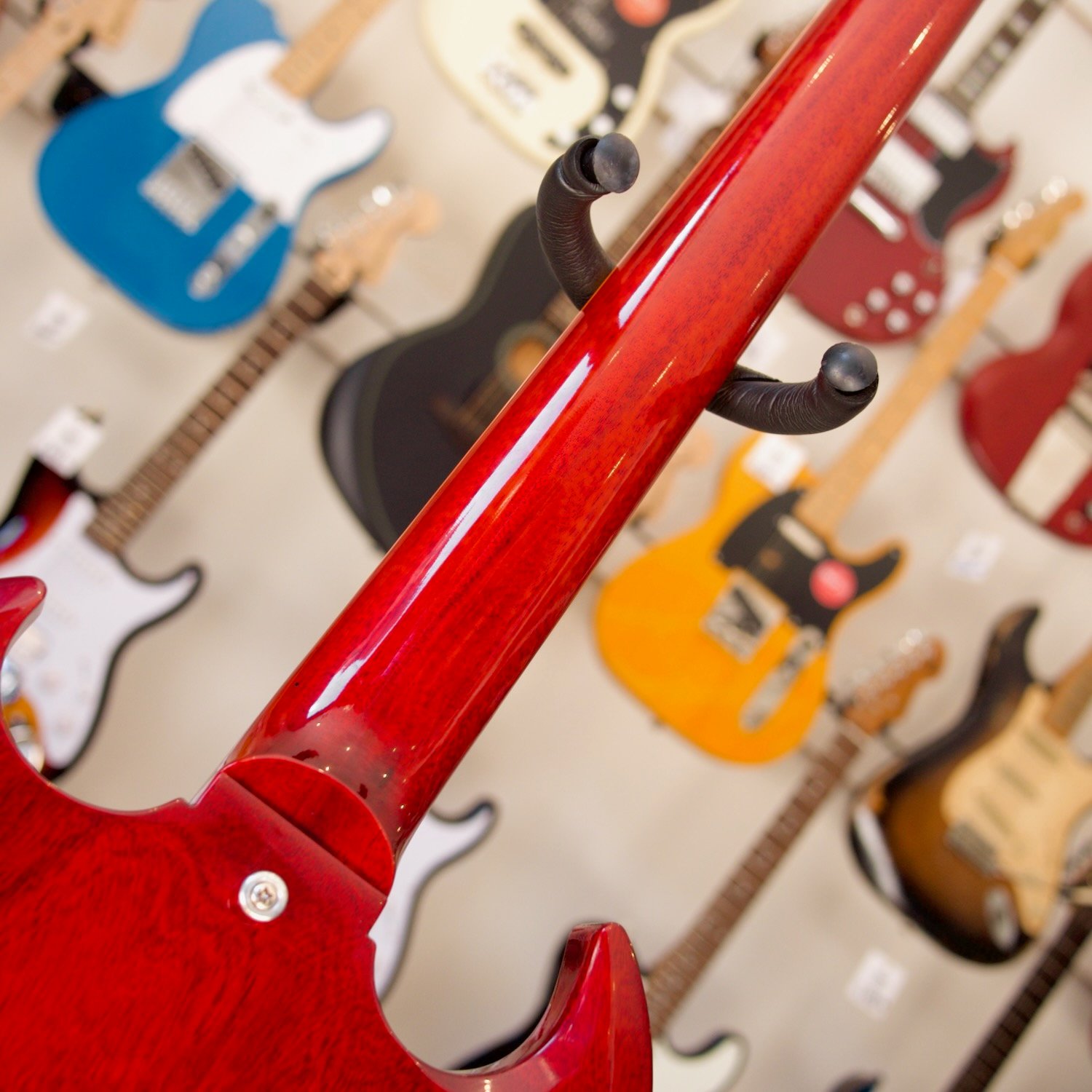 Gibson Les Paul SG 60th Anniversary Les Paul Signature Maestro Electric Guitar Cherry with Original Hard Case (Pre-Loved) - Image 15