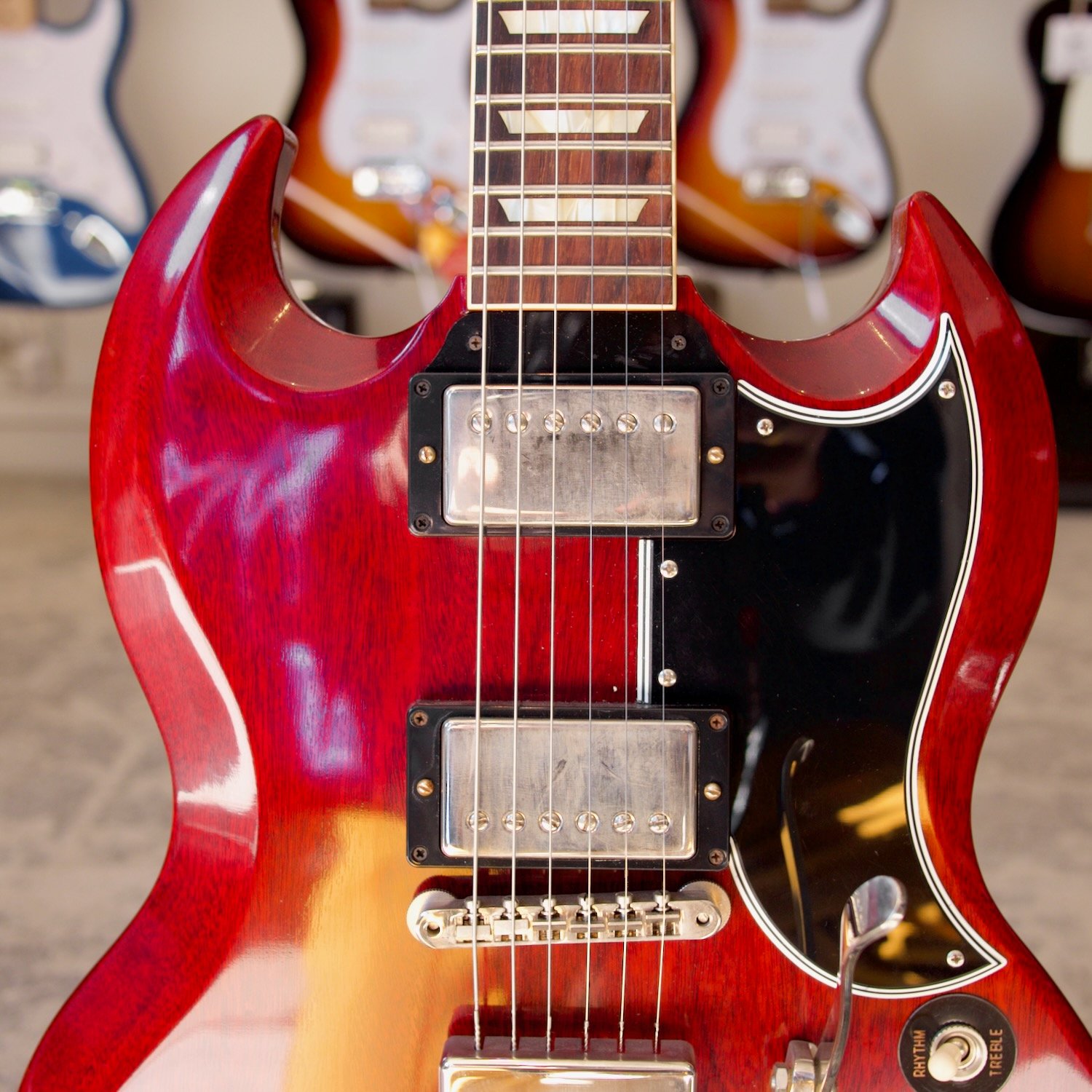 Gibson Les Paul SG 60th Anniversary Les Paul Signature Maestro Electric Guitar Cherry with Original Hard Case (Pre-Loved) - Image 6