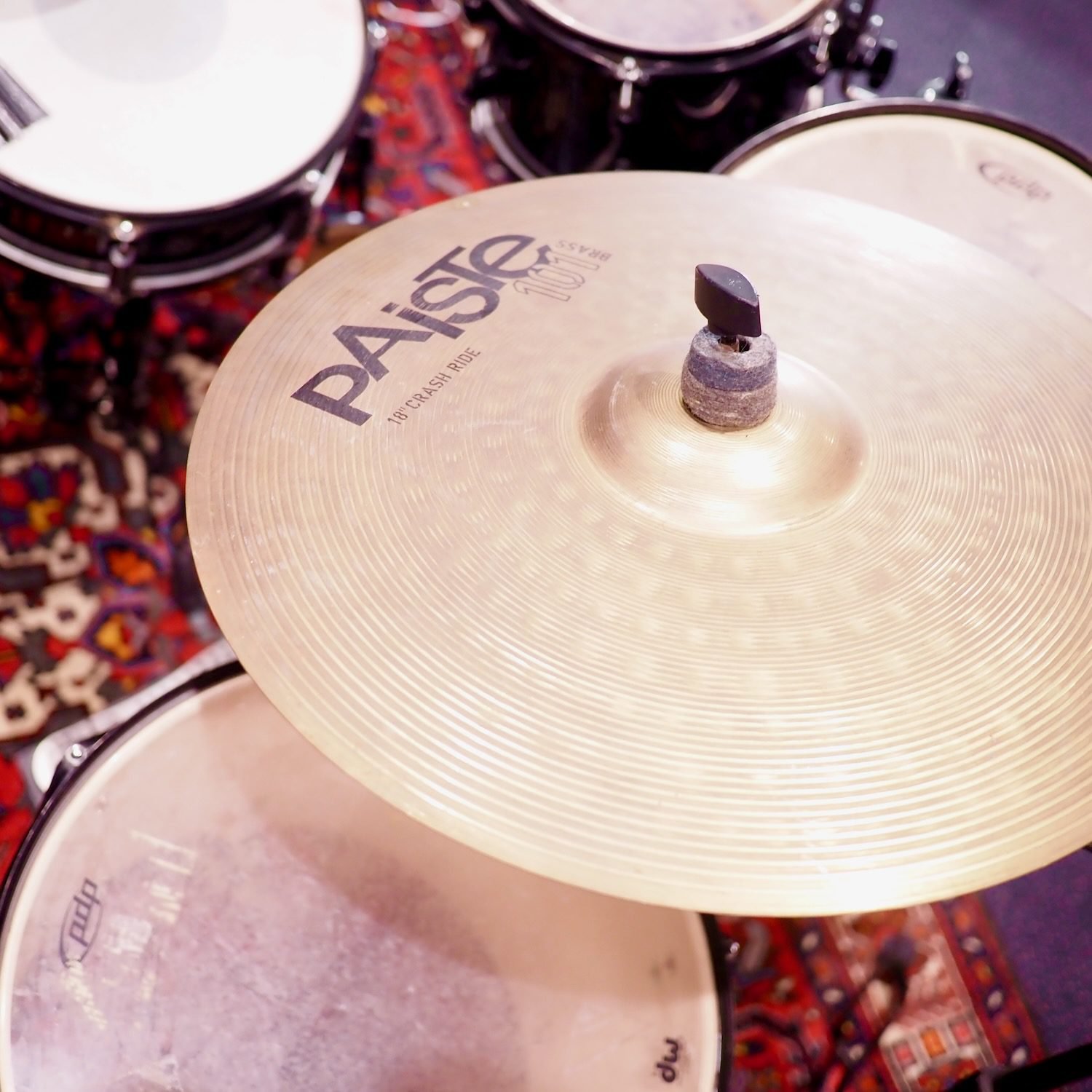 PDP Mainstage 5 piece Kit Black Sparkle with Black Hardware + Paiste 101 Ride & Hi Hats(Pre-Loved) - Image 2