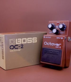 BOSS OC-2 Octaver Pedal Analog Made in Japan Black Plate Guitar Effects Pedal Original Box 1982 (Pre-Loved)