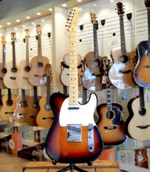 Pre-Loved Fender American STD Telecaster 3 Tone Sunburst with Hardcase 2011