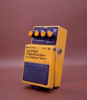 BOSS DF-2 Super Distortion Feedbacker Distortion Guitar Effect Stomp Box (Pre-Loved)
