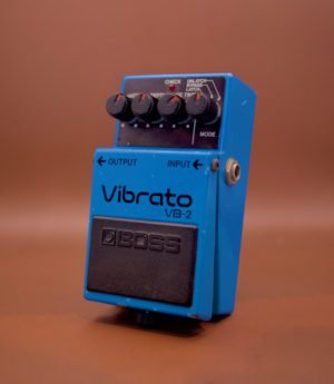 BOSS VB-2 Vibrato Vibrato Guitar Effect Stomp Box Includes Box (Pre-Loved)