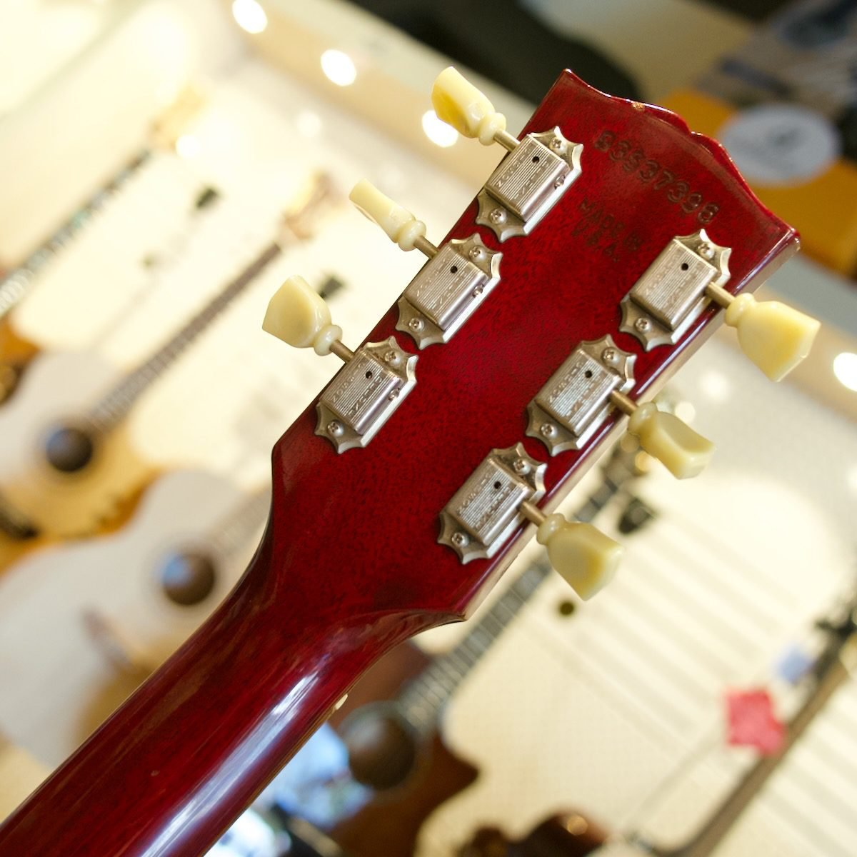 USED GIBSON LES PAUL DOUBLE CUT 1993 WINE RED WITH HARD CASE - Image 10