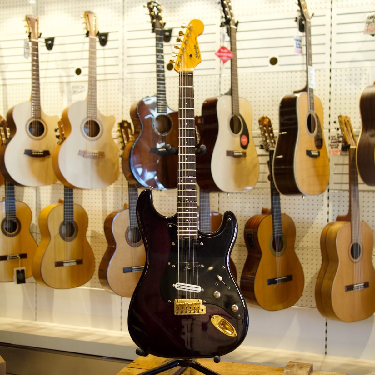 Pre-Loved Levinson 1989 Blade R2 Misty Violet In Hardcase