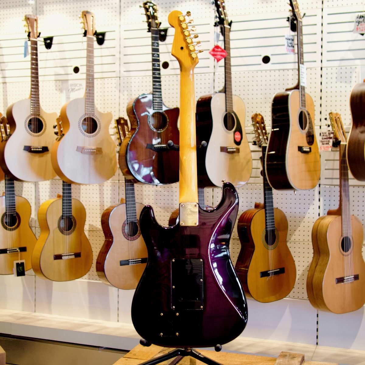 Pre-Loved Levinson 1989 Blade R2 Misty Violet In Hardcase - Image 13