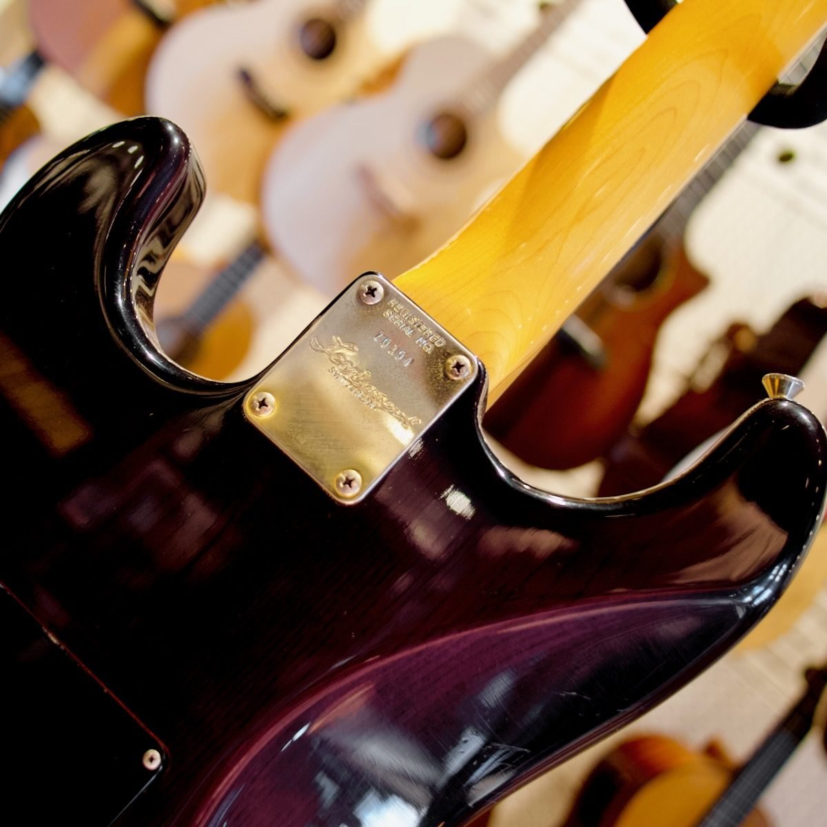 Pre-Loved Levinson 1989 Blade R2 Misty Violet In Hardcase - Image 9