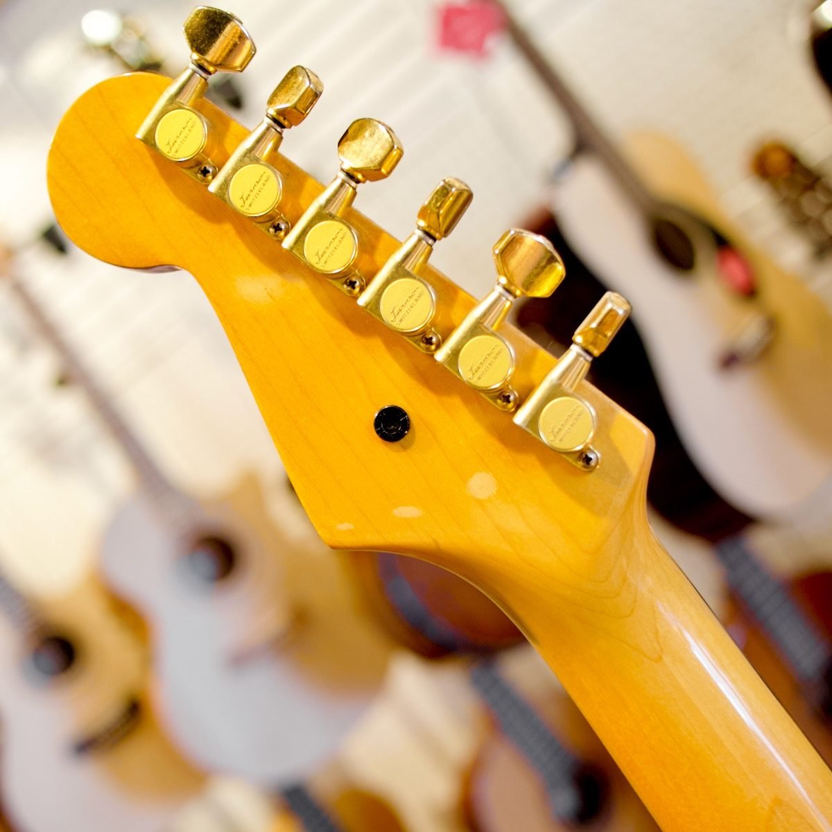 Pre-Loved Levinson 1989 Blade R2 Misty Violet In Hardcase - Image 7