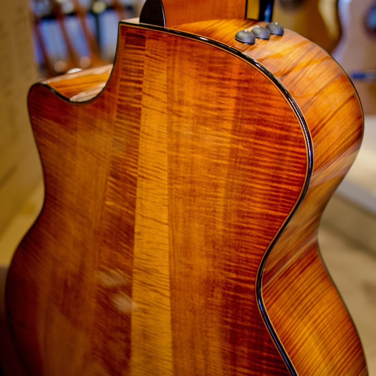 Taylor 914CE-LTD Grand Auditorium Acoustic Guitar in Hardcase* - KOA/REDWOOD - Image 6