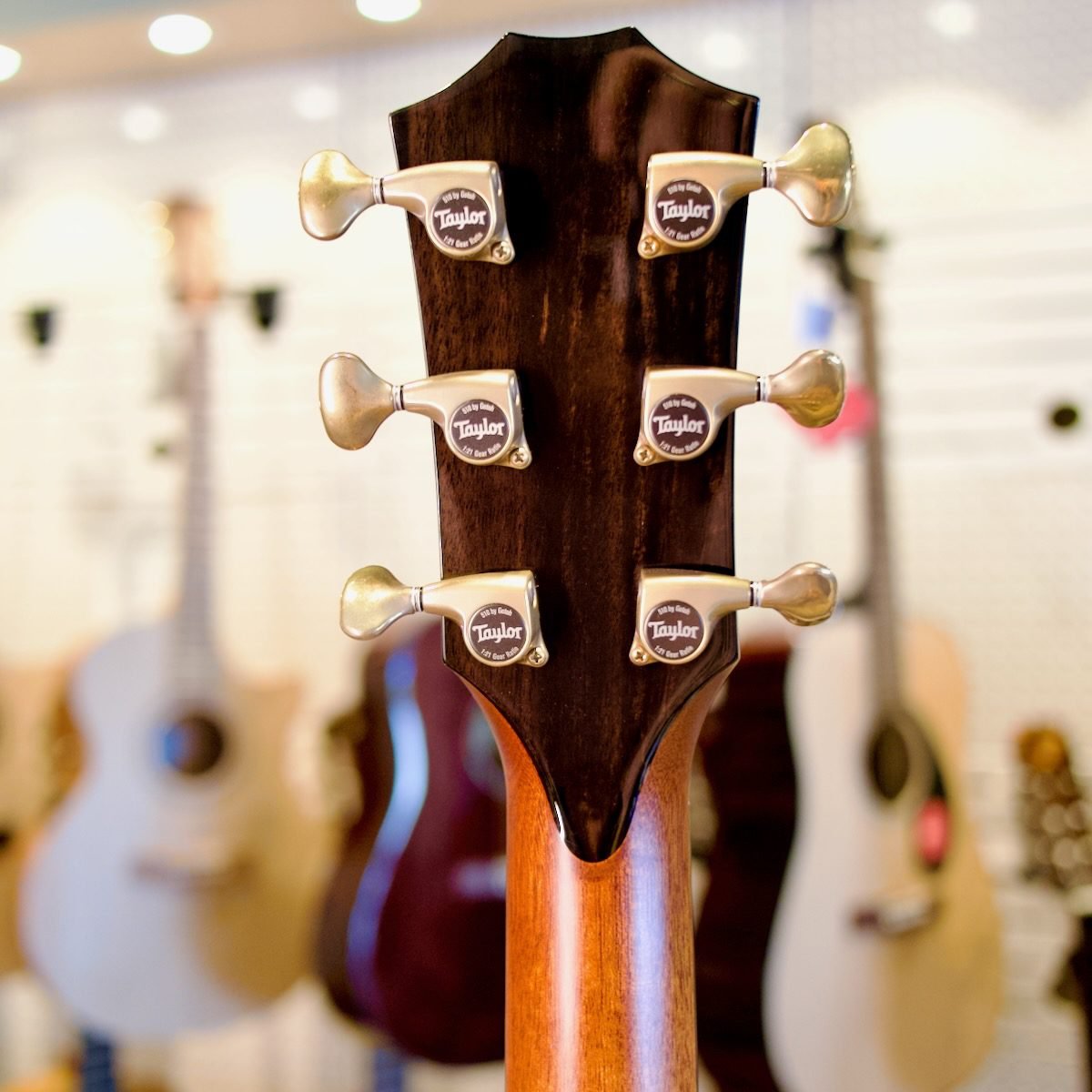 Taylor 914CE-LTD Grand Auditorium Acoustic Guitar in Hardcase* - KOA/REDWOOD - Image 8