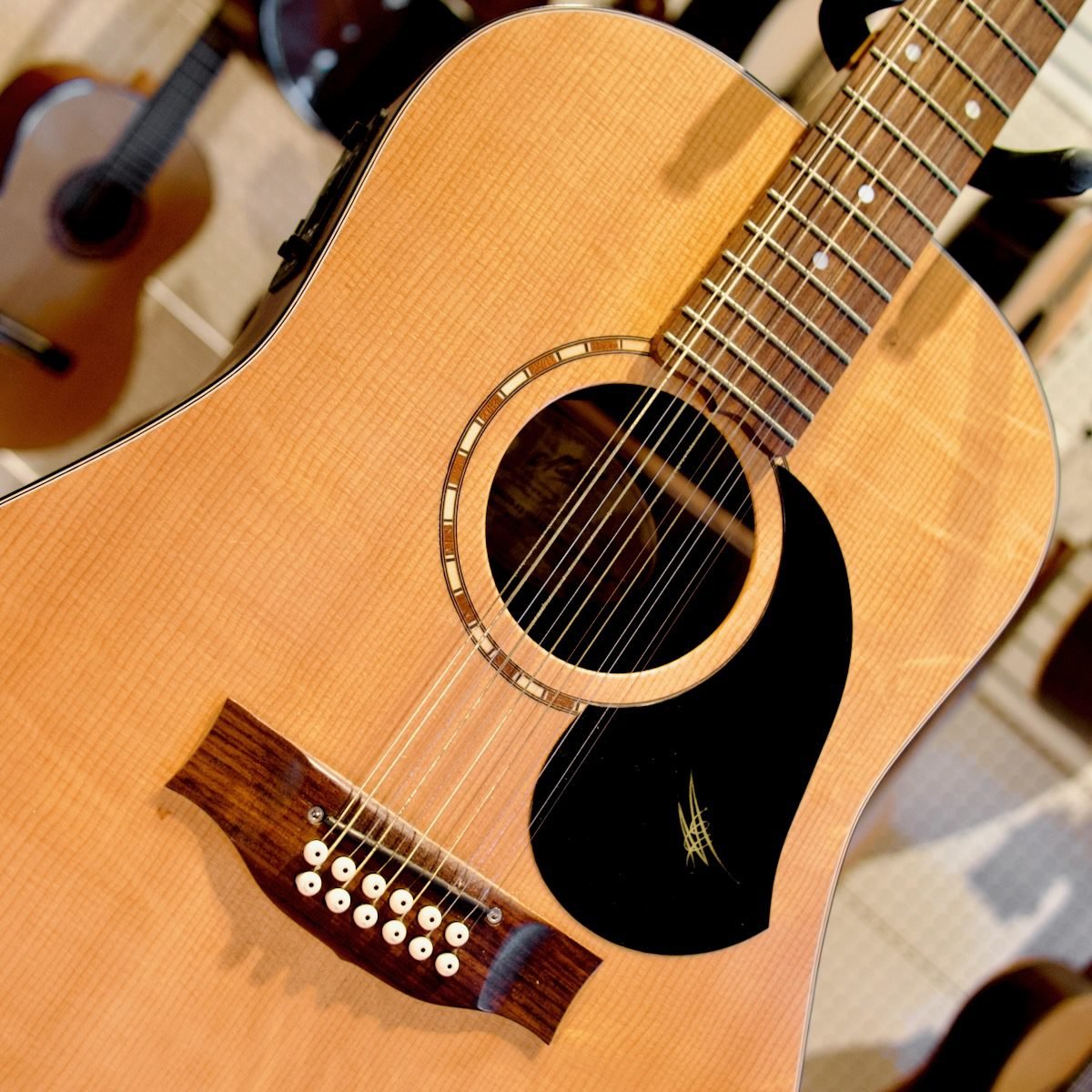 Pre-Loved Maton EM425-12 12 String Acoustic Guitar with Pickup - Image 3