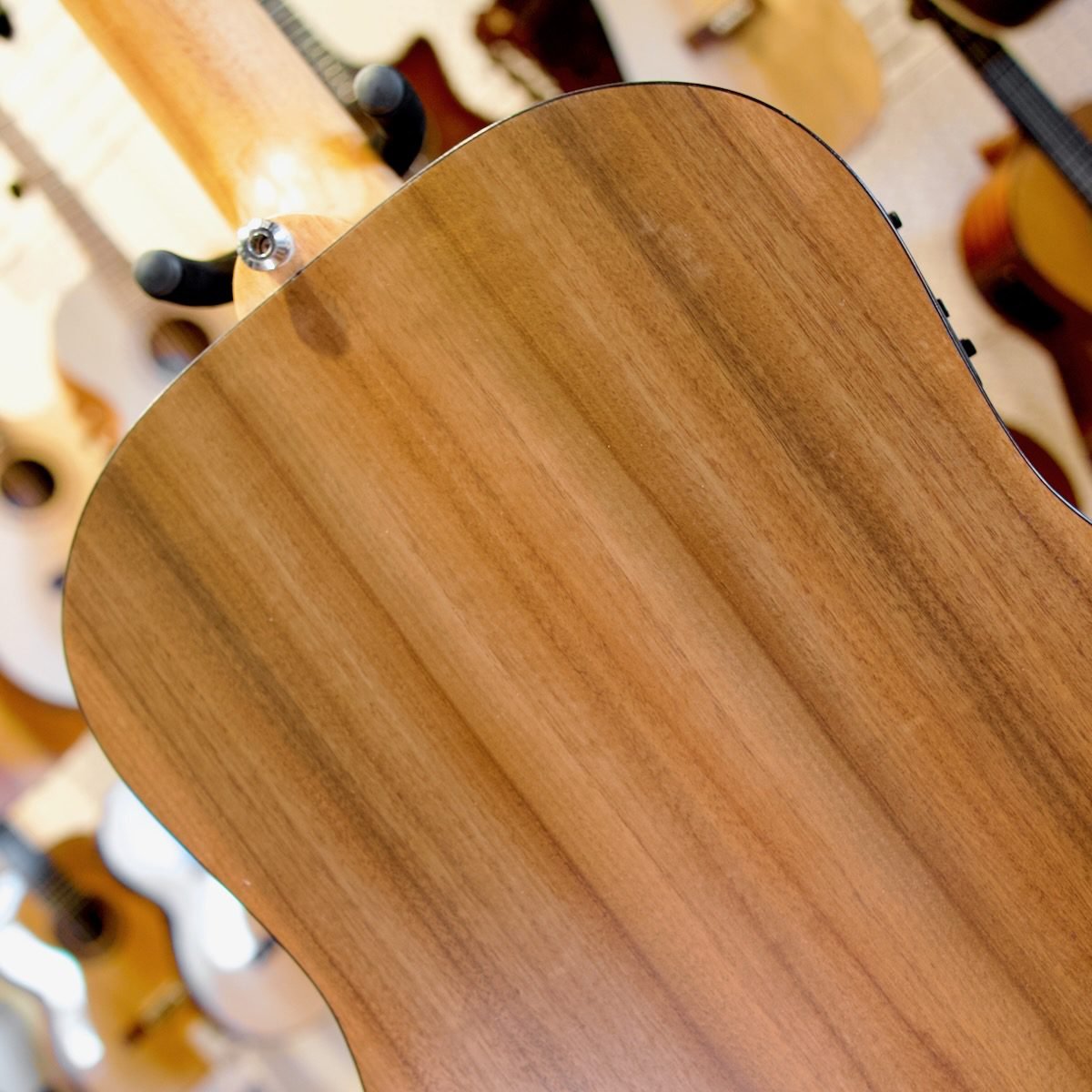 Pre-Loved Maton EM425-12 12 String Acoustic Guitar with Pickup - Image 9