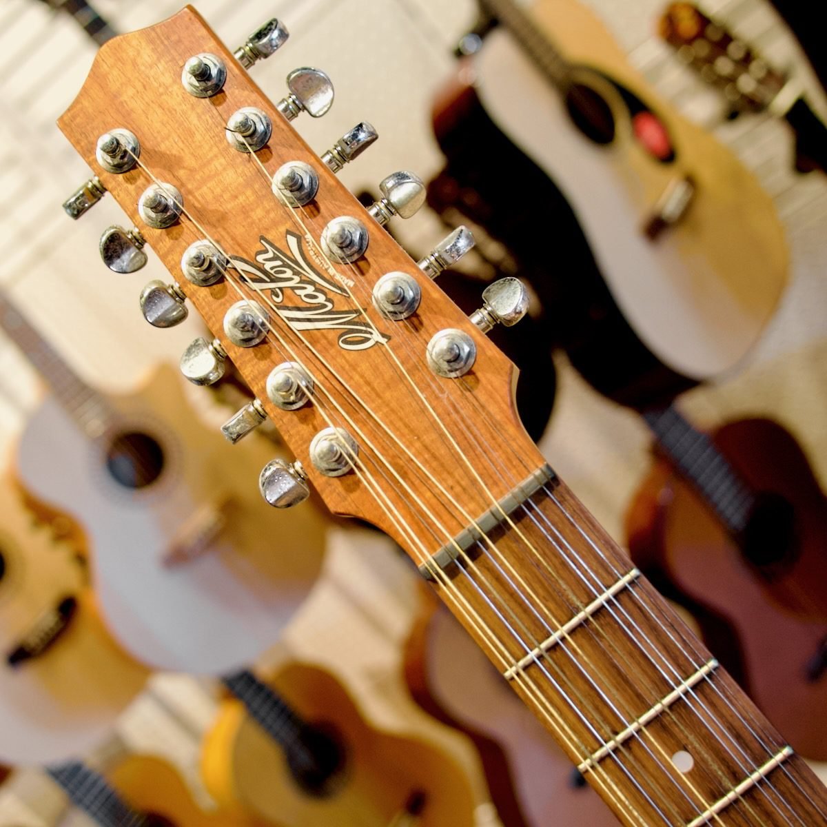 Pre-Loved Maton EM425-12 12 String Acoustic Guitar with Pickup - Image 4