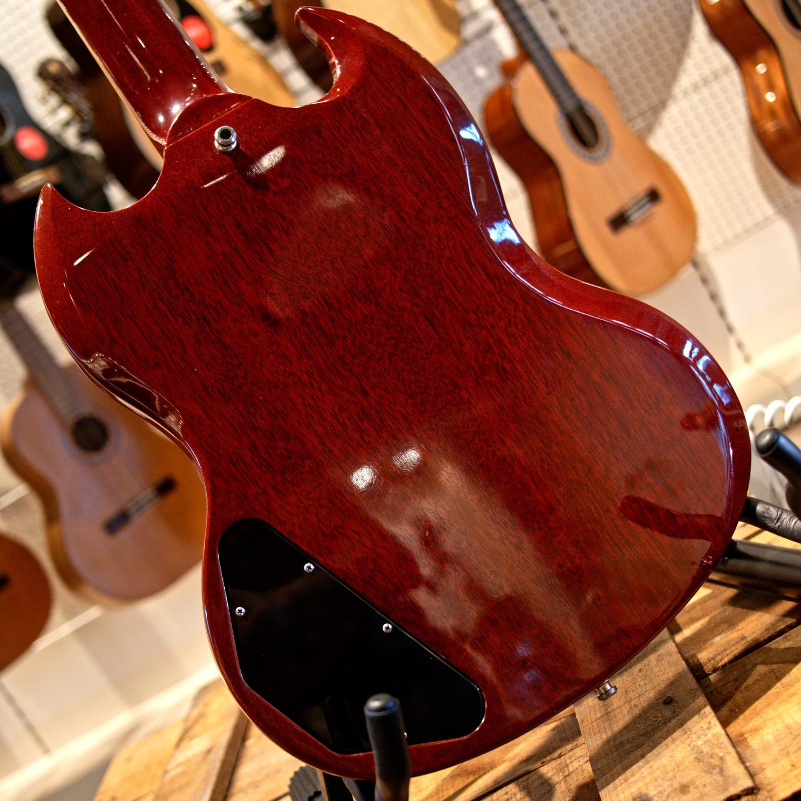 Pre-Loved Gibson SG Standard '61 Reissue – Heritage Cherry (2013) w/ Hard Case - Image 12