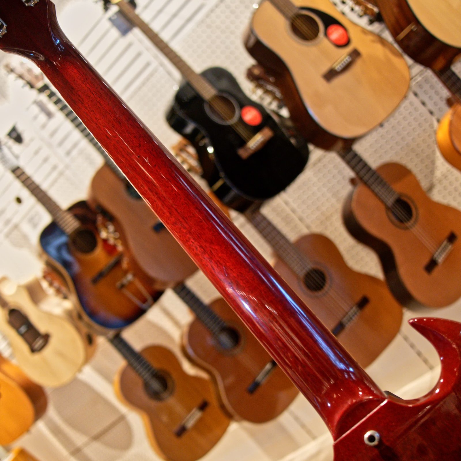 Pre-Loved Gibson SG Standard '61 Reissue – Heritage Cherry (2013) w/ Hard Case - Image 10