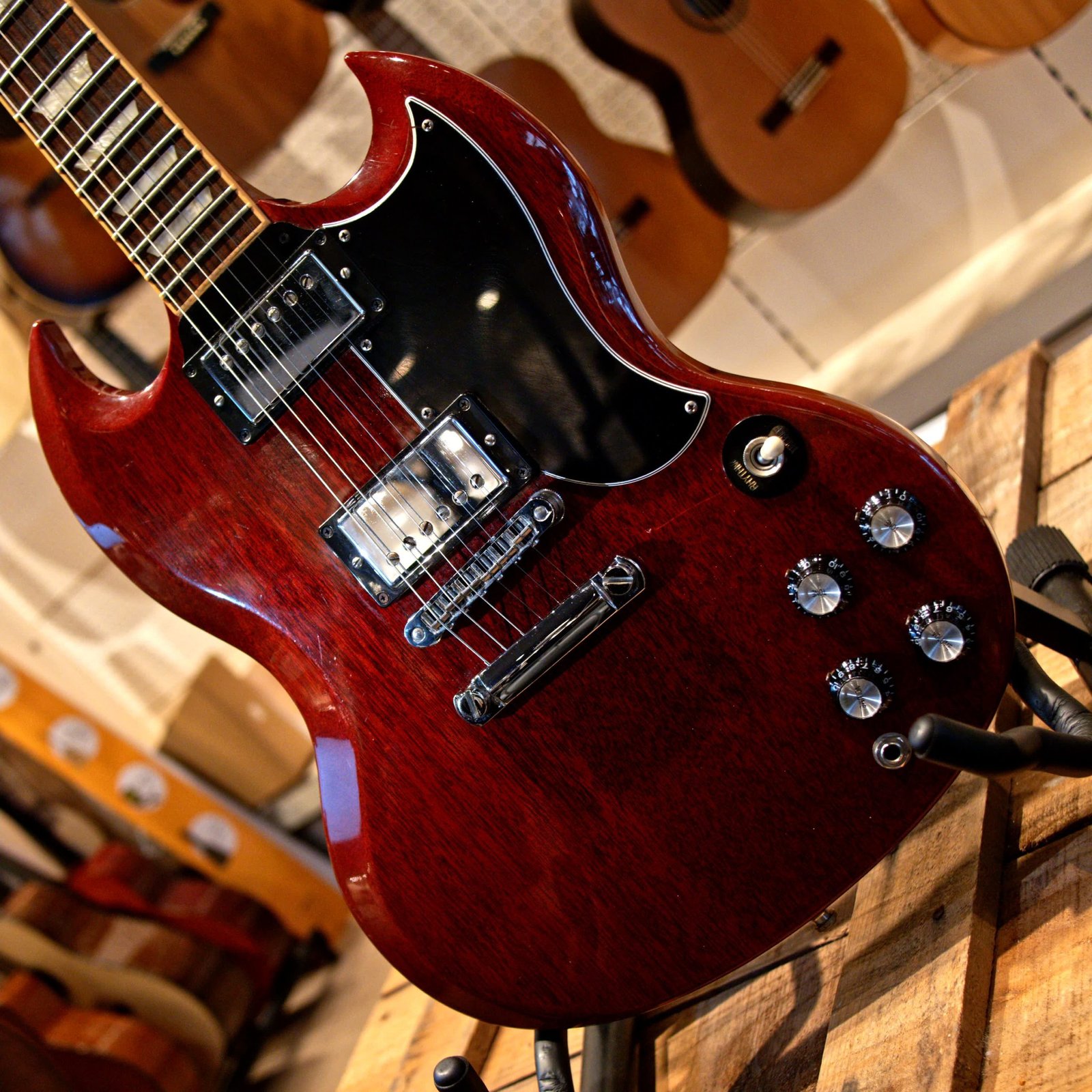 Pre-Loved Gibson SG Standard '61 Reissue – Heritage Cherry (2013) w/ Hard Case - Image 3