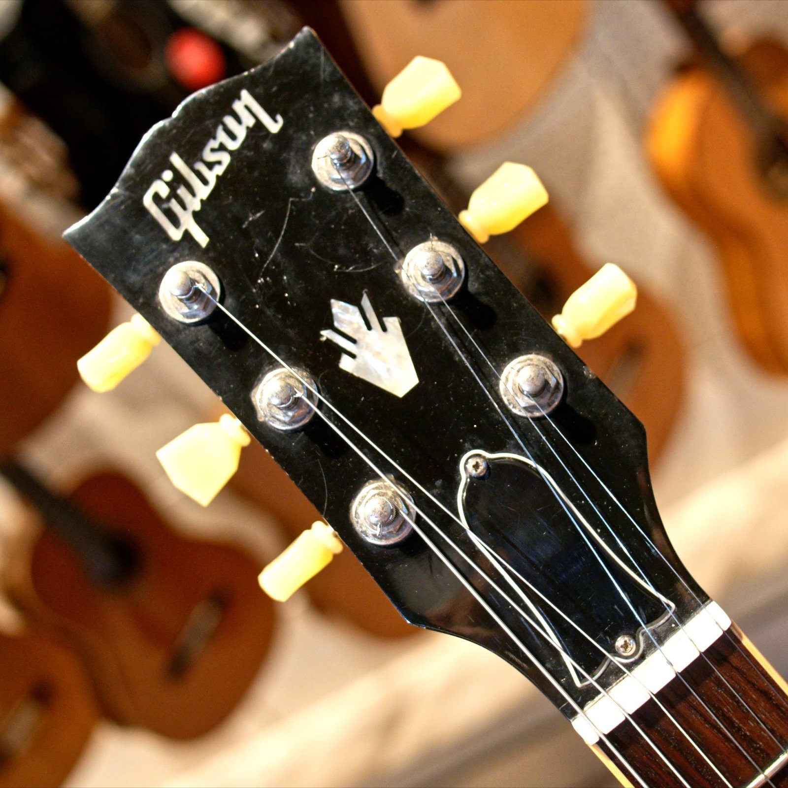 Pre-Loved Gibson SG Standard '61 Reissue – Heritage Cherry (2013) w/ Hard Case - Image 8