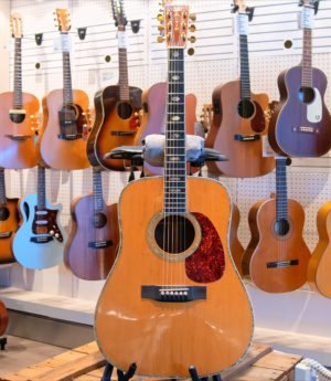 Pre-Loved Martin D41 Acoustic Guitar - Sitka Spruce/Indian Rosewood w/ hardcase