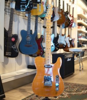 Fender Select Series Telecaster Carved Maple Top - Amber